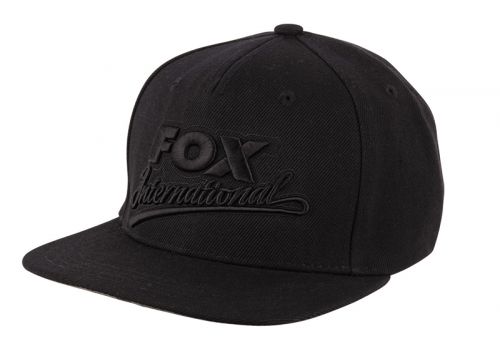 Купить Бейсболка Fox International Black Snapback Cap ― Carp Zander