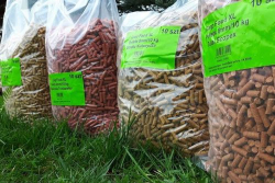 Пелетс Tandem Baits Carp Food Carp XL Pellets 8mm/10kg Mulberry Ripe