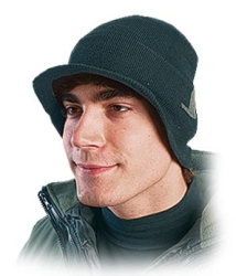 Шапка Jaxon з козирком